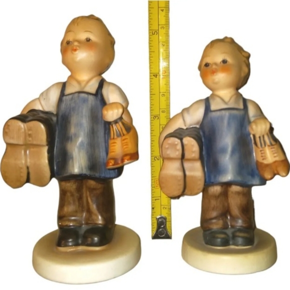 (2) Vintage Goebel Hummel 5" & 4.5" Boots Figurine #143/0 - Boy Carrying Boot - Picture 7 of 7